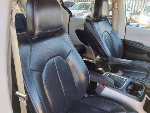 2019 Chrysler Pacifica Limited