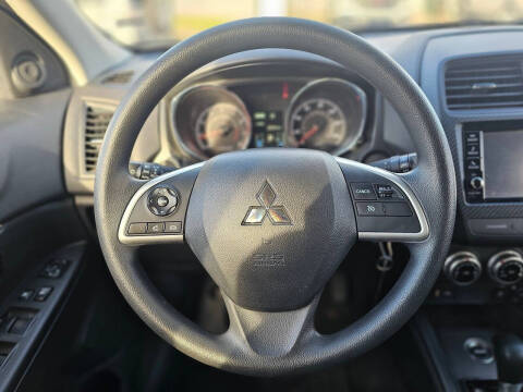 2024 Mitsubishi Outlander Sport ES