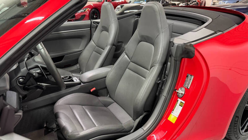 2023 Porsche 911 Carrera