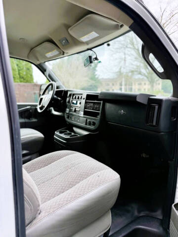 2016 Chevrolet Express 3500