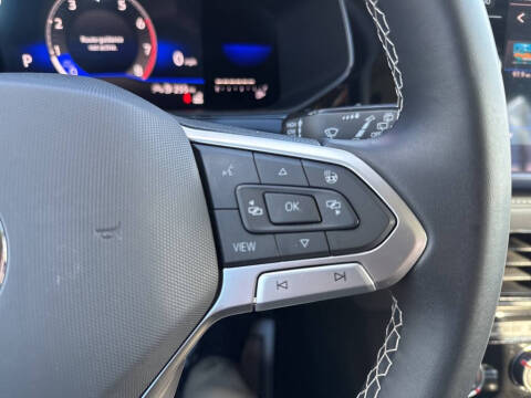 2023 Volkswagen Taos SE 4Motion