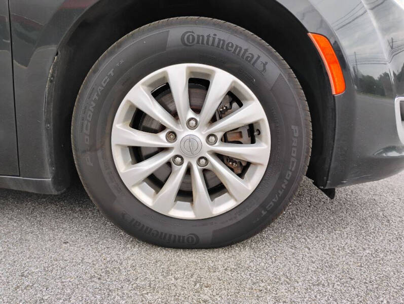 2019 Chrysler Pacifica Touring L