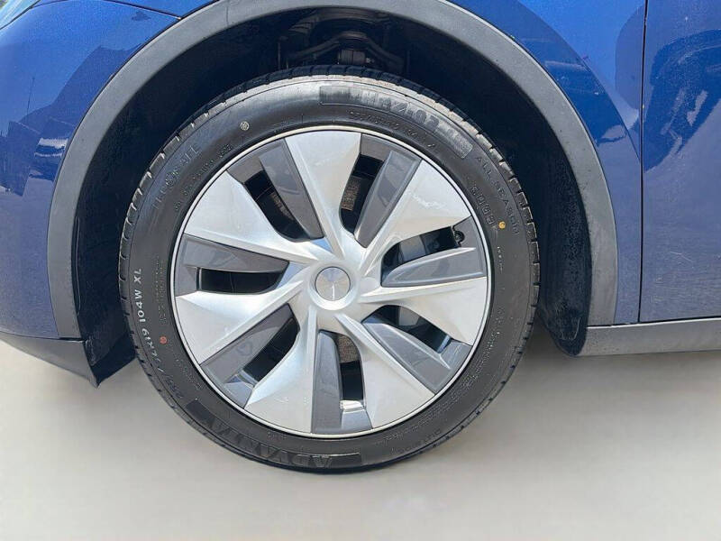2024 Tesla Model Y Long Range
