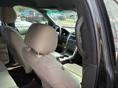 2014 Ford Explorer