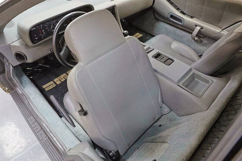 1982 DeLorean DMC-12