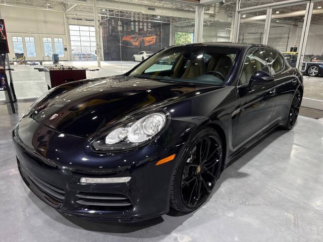 2015 Porsche Panamera
