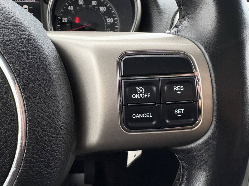 2011 Jeep Grand Cherokee Laredo