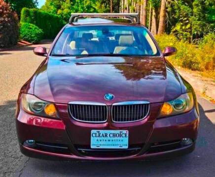 2006 BMW 3 Series for sale at CLEAR CHOICE AUTOMOTIVE in Milwaukie OR