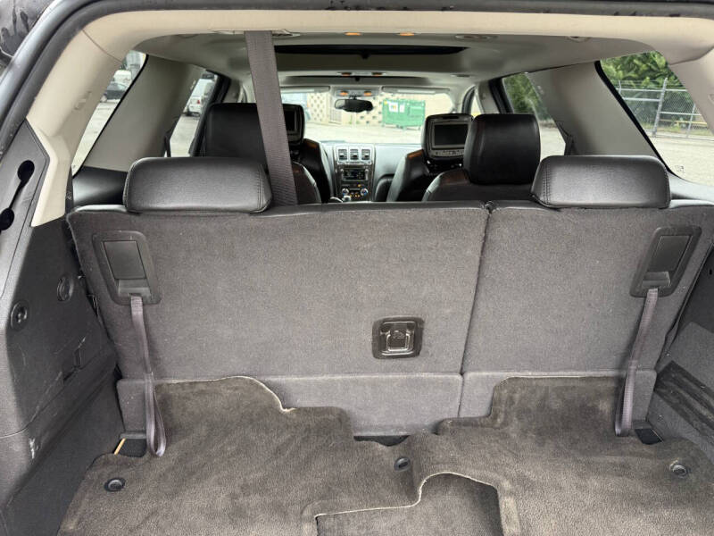 2011 GMC Acadia Denali