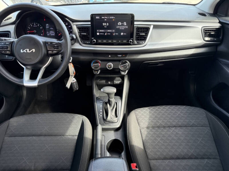 2023 Kia Rio