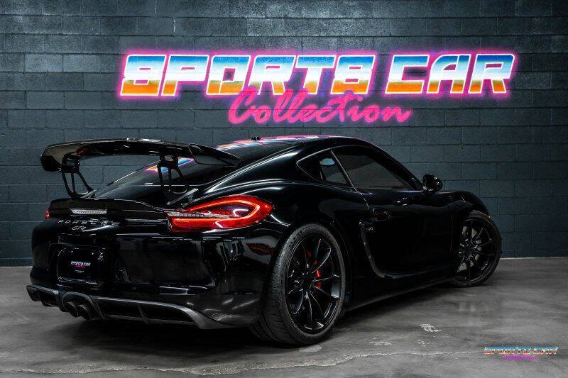 2016 Porsche Cayman GT4