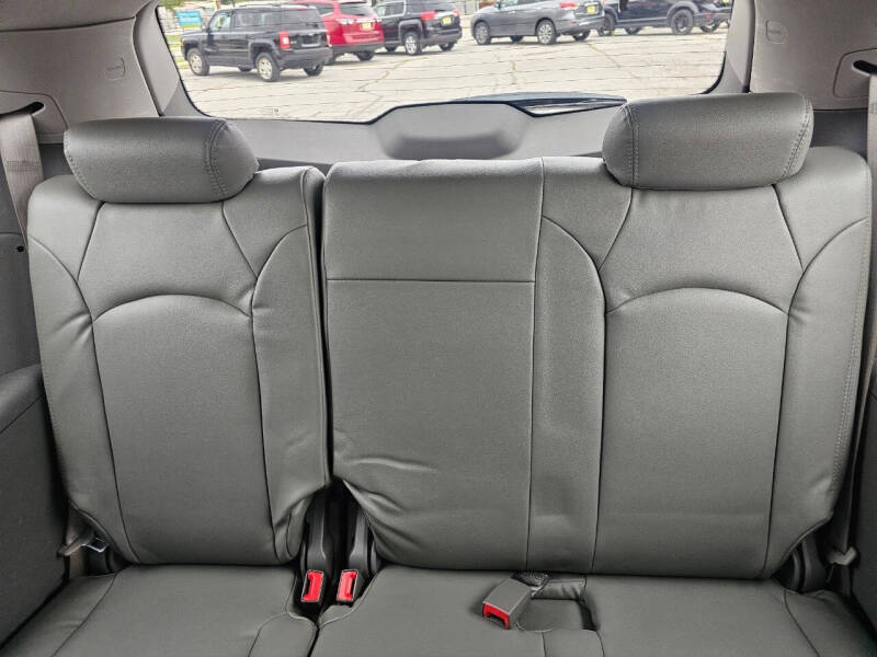 2011 Chevrolet Traverse LT