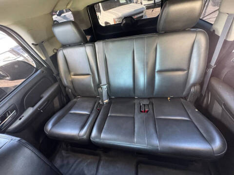 2011 Chevrolet Tahoe Special Service