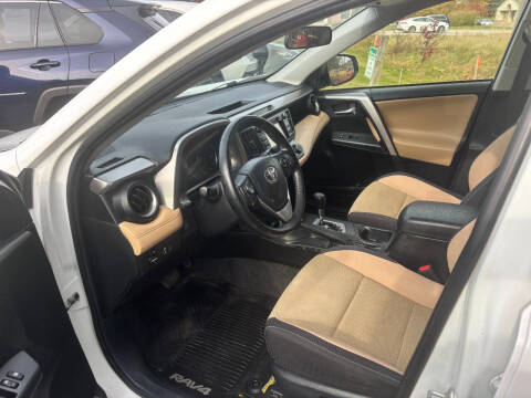 2018 Toyota RAV4 XLE