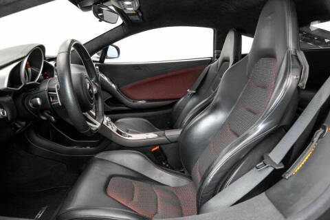 2013 McLaren MP4-12C