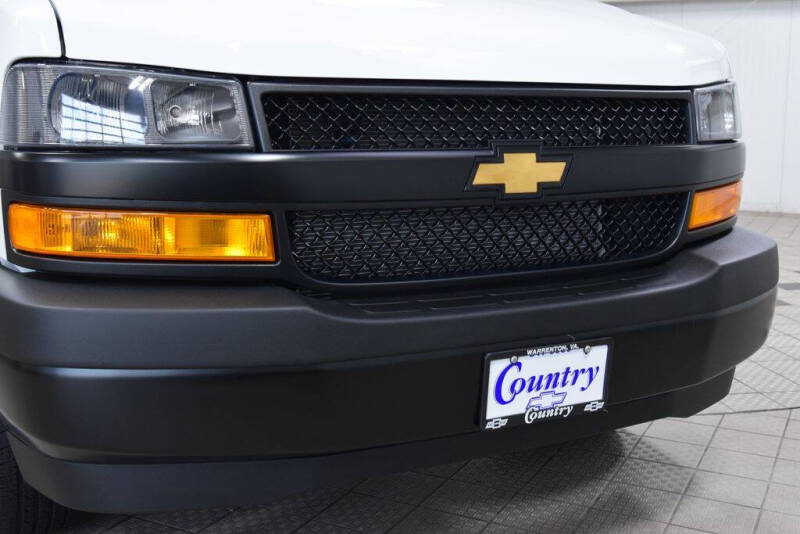 2026 Chevrolet Express LS 3500