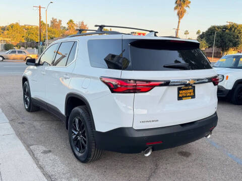 2022 Chevrolet Traverse LT Leather