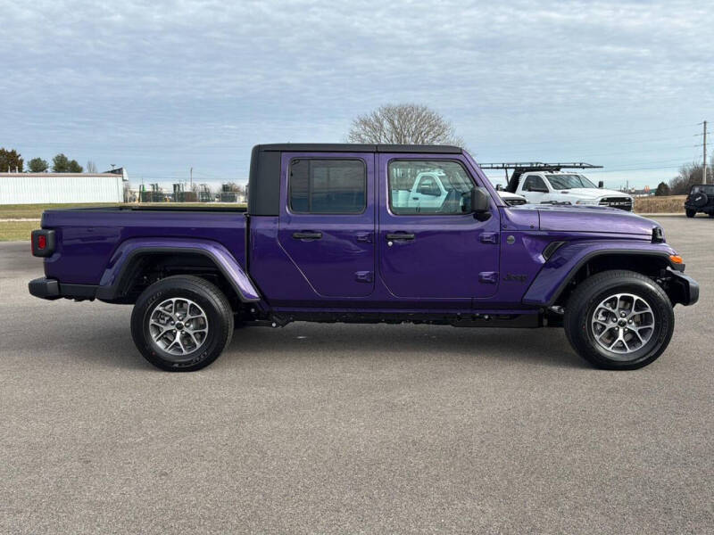 2026 Jeep Gladiator Sport S