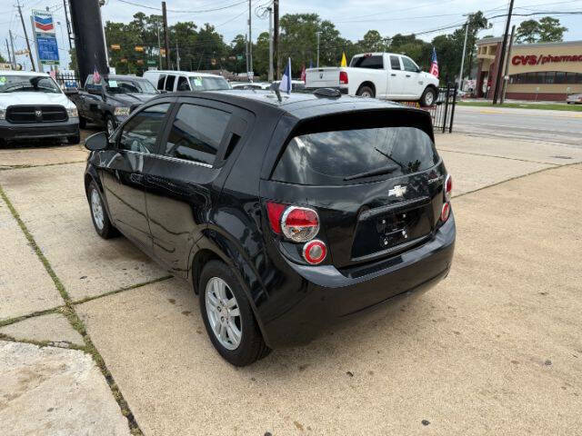 2015 Chevrolet Sonic LT Auto