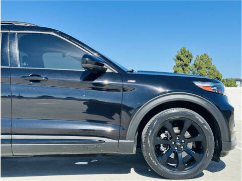 2023 Ford Explorer ST-Line