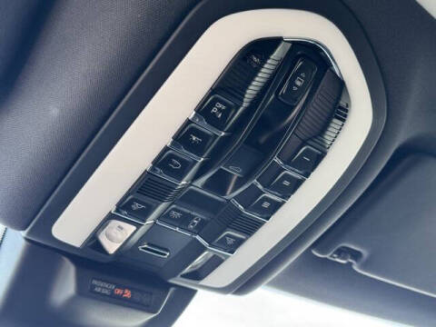 2024 Porsche Macan S