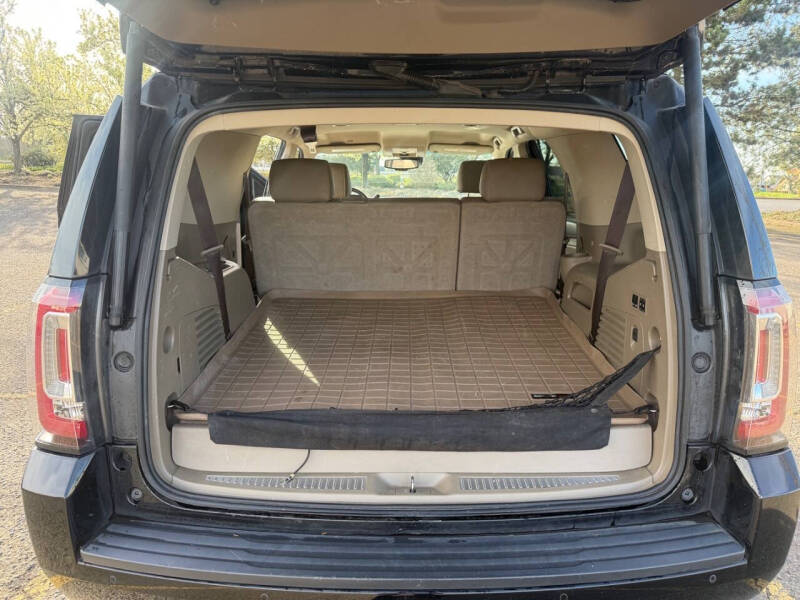 2017 GMC Yukon SLT