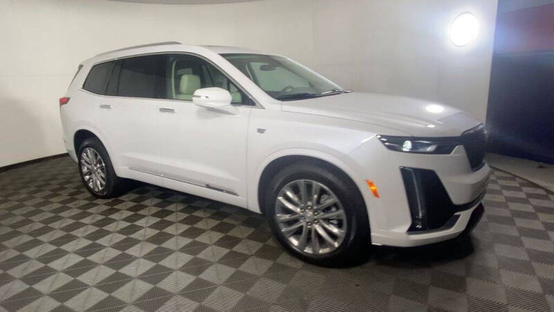 2025 Cadillac XT6 Premium Luxury