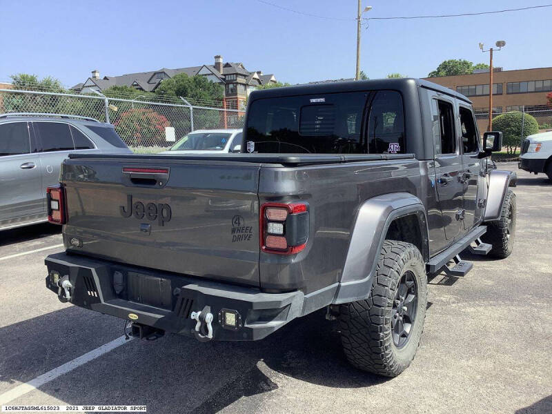 2021 Jeep Gladiator Willys