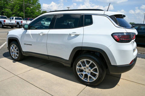 2024 Jeep Compass Latitude Lux