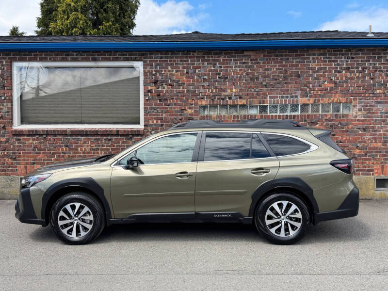 2025 Subaru Outback Premium