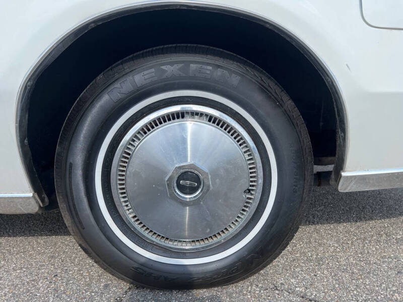 1975 Lincoln Mark IV