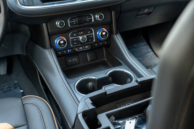 2023 GMC Yukon AT4