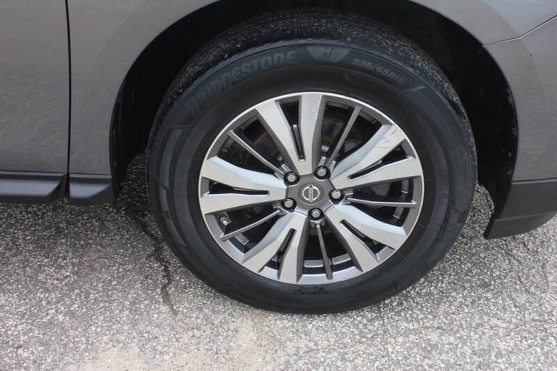 2018 Nissan Pathfinder S