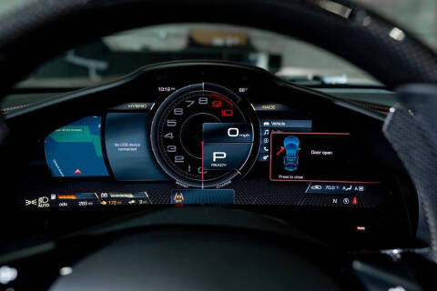 2025 Ferrari 296 GTS