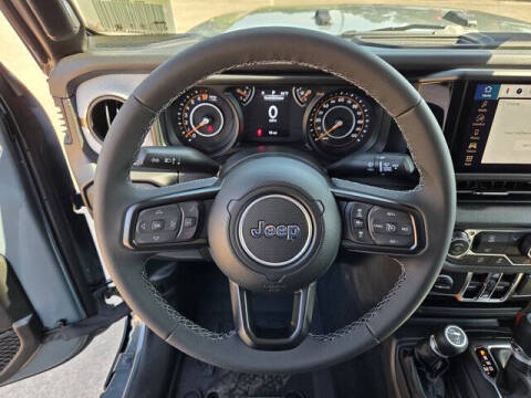 2025 Jeep Gladiator Sport S