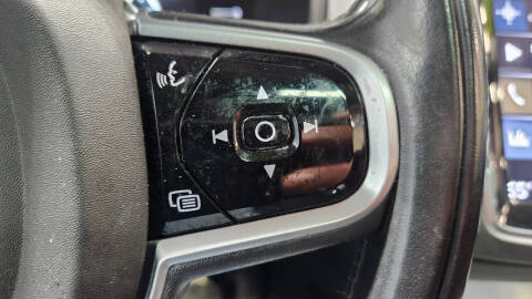 2018 Volvo XC90 T5 Momentum 7-Passenger