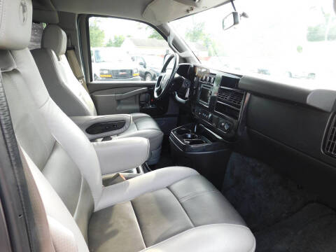 2018 Chevrolet Express 2500