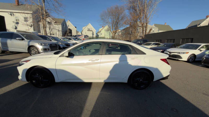 2021 Hyundai Elantra SEL