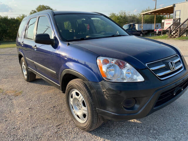 2005 Honda CR-V for sale at LEE'S MOTOR CO LLC in San Antonio, TX