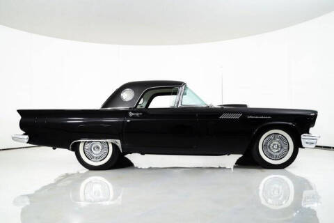 1957 Ford Thunderbird