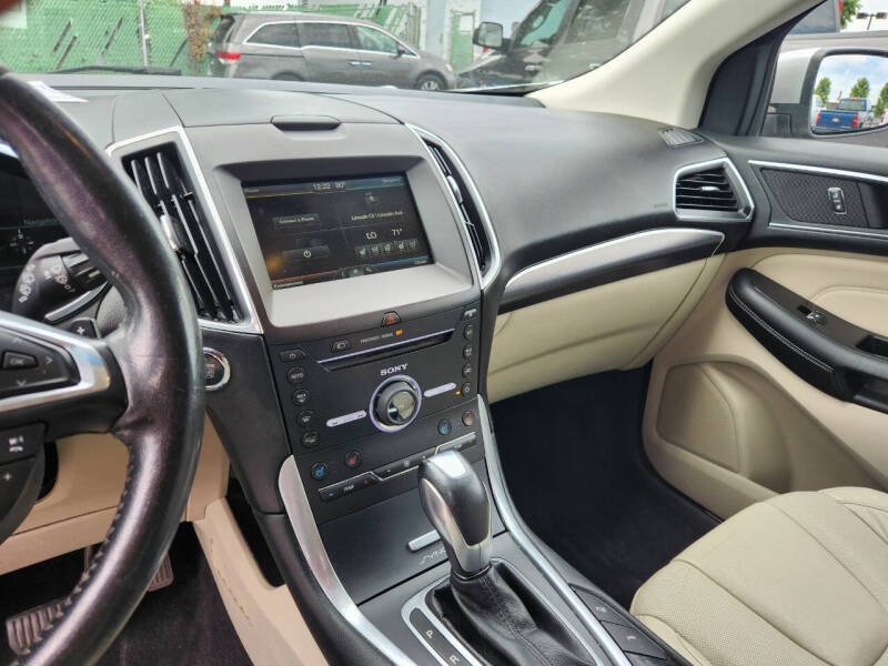 2015 Ford Edge Titanium