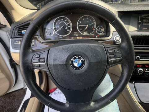 2013 BMW 5 Series 528i