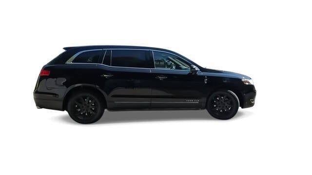 2018 Lincoln MKT Town Car for sale at Bowman Auto Center in Clarkston, MI