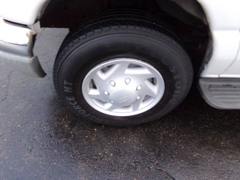 2001 Ford E-Series E-350 SD XL