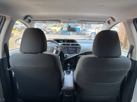 2012 Toyota Prius c Two