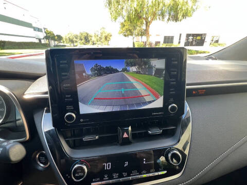 2022 Toyota Corolla Hatchback SE