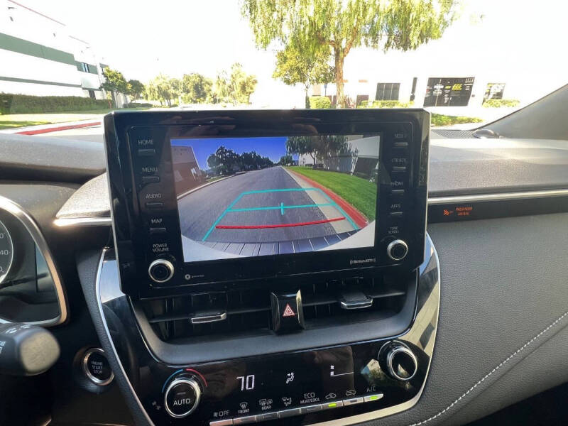 2022 Toyota Corolla Hatchback SE