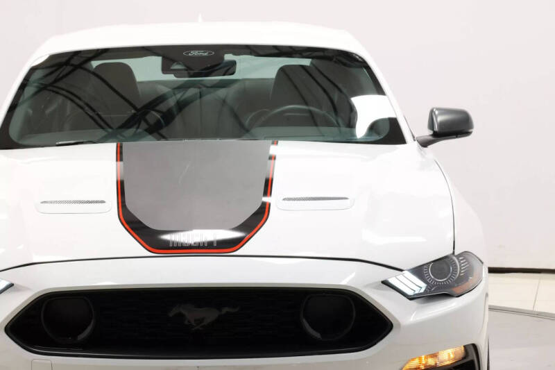 2022 Ford Mustang Mach 1