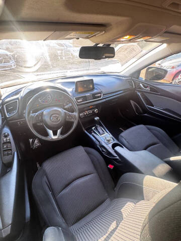 2016 Mazda MAZDA3 i Touring