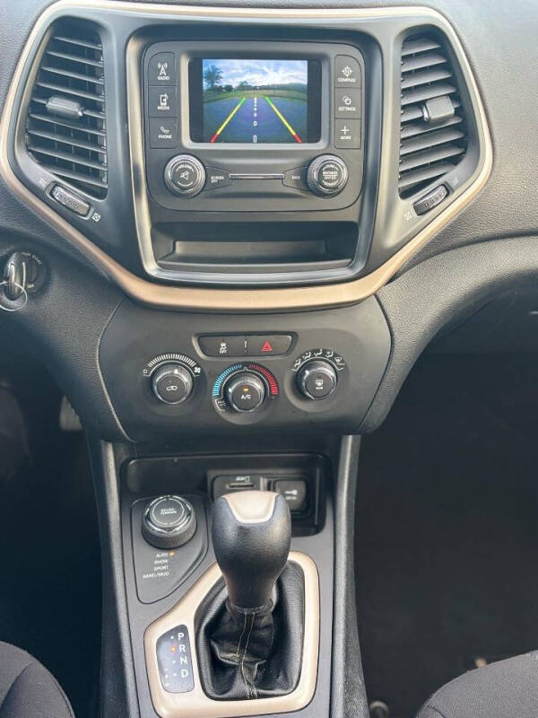 2018 Jeep Cherokee Latitude